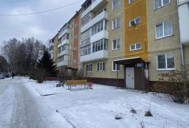 2-к. квартира, 45 м², 2/5 эт.